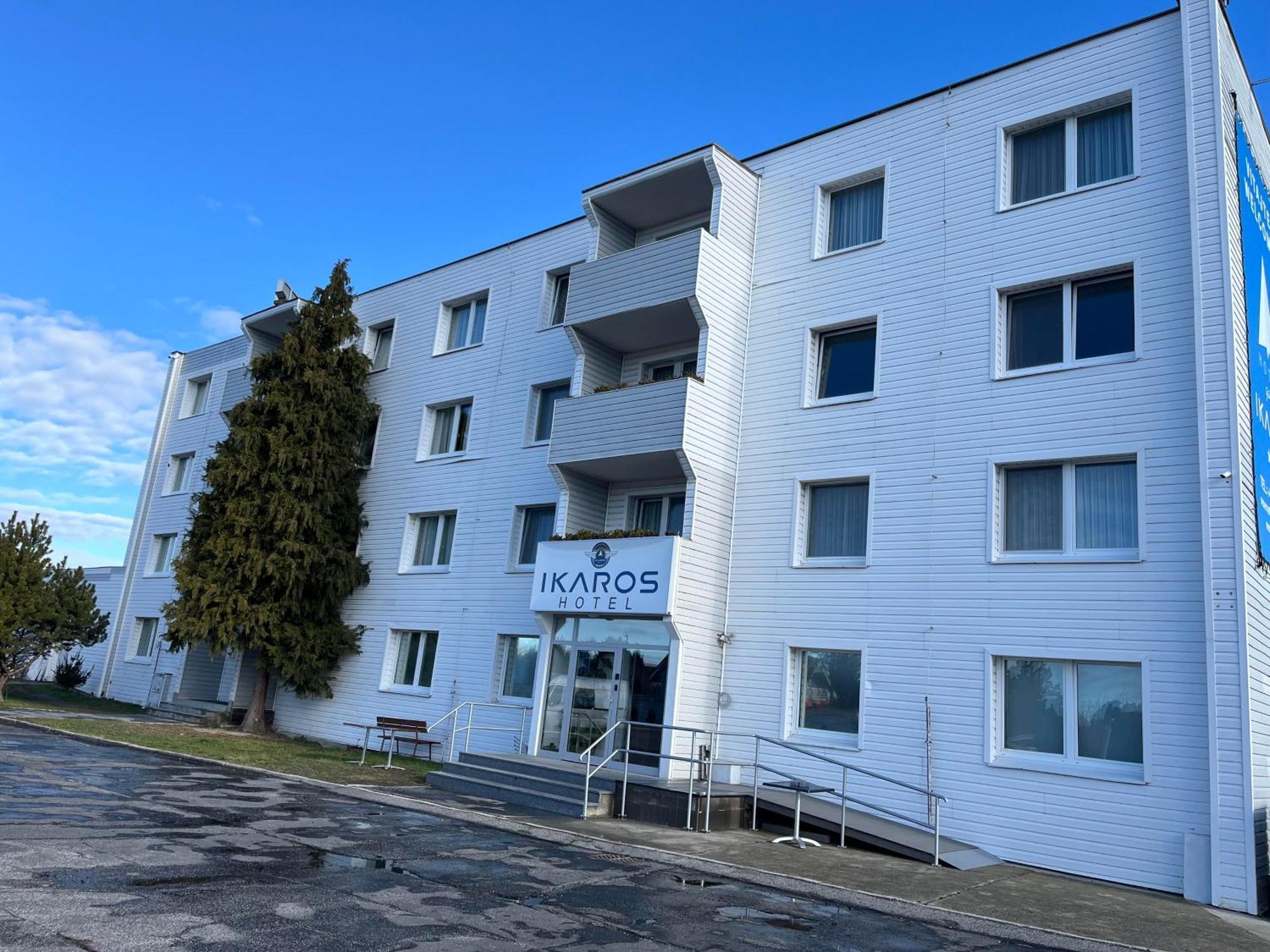 Aviator Garni Hotel Bratislava Exterior photo